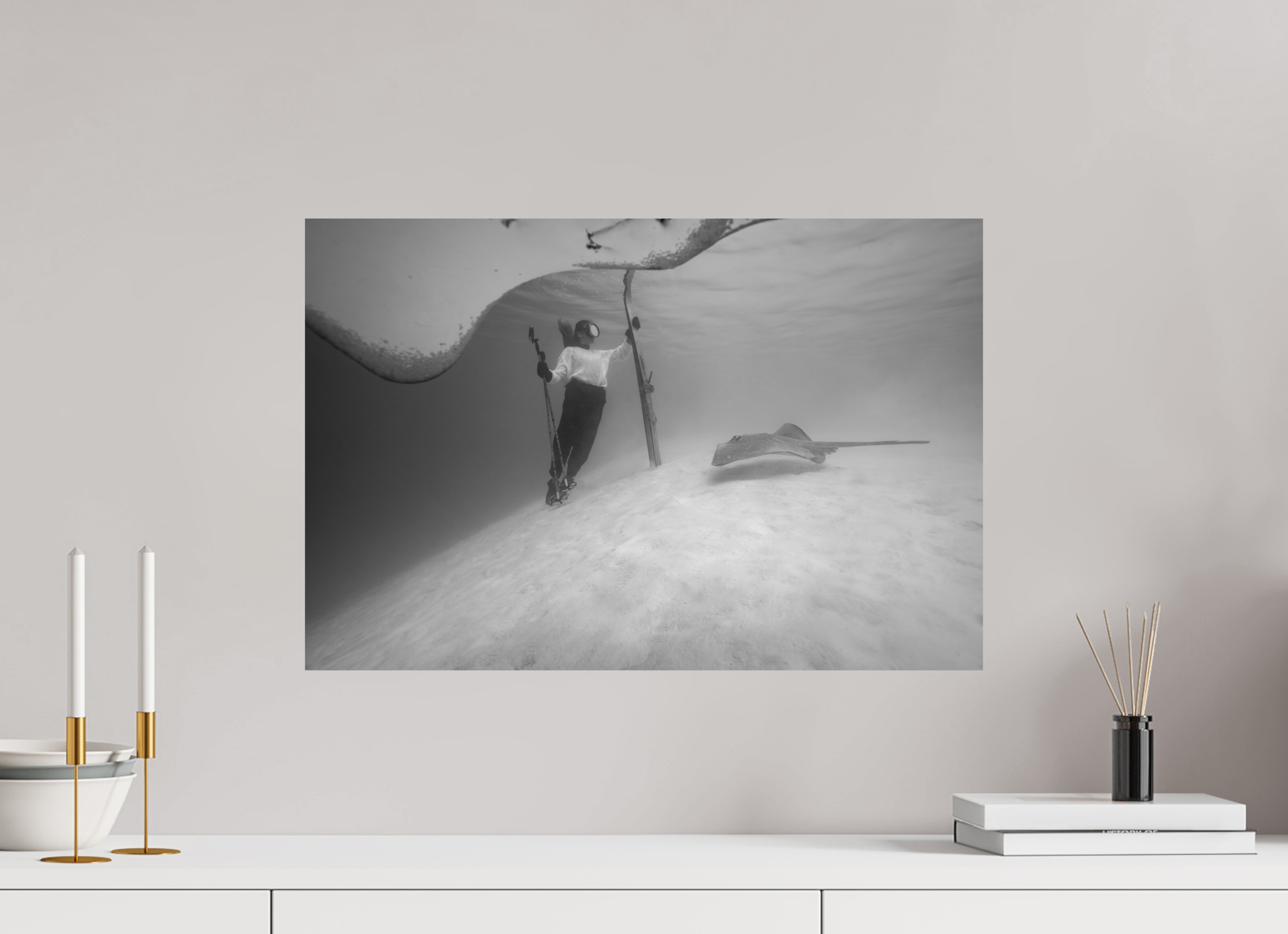 60 x 40 cm, Print Hahnemühle Bright white Underwater Skiing